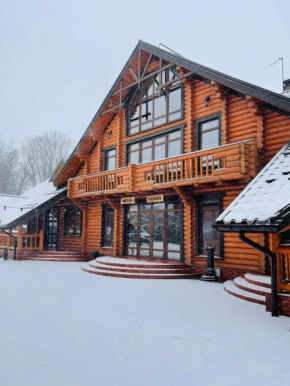 Батярський Двір